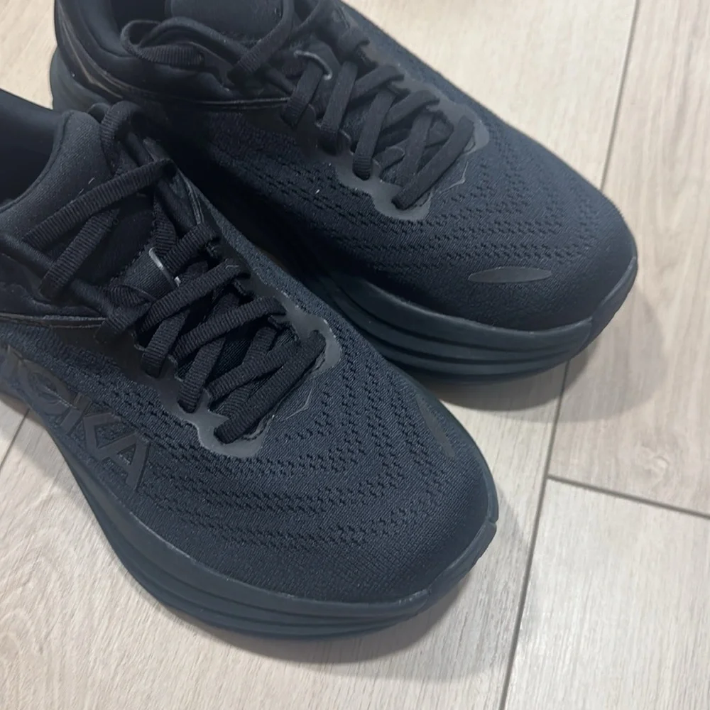 Hoka All Black Shoes! Bondi 8 - Picture 5 of 5